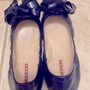 They're very pretty shoes